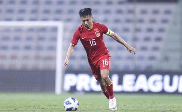 开云-温家宝：期待完成国家队首秀 这是一件自豪的事情